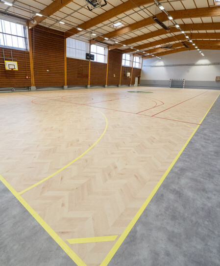 thumbnail: Unieux Sports Hall